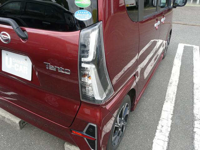 タントカスタムXアルミホイール セキュリティアラーム スモークガラス キーフリーシステム 走行距離77.704km(福岡県)の中古車