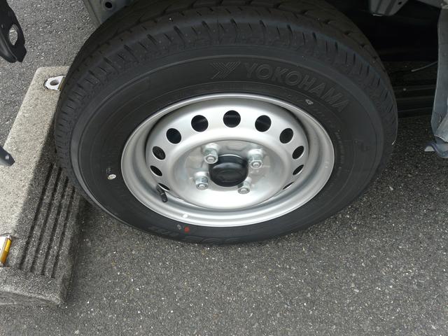 ハイゼットカーゴデッキバンＬパワードアロック　走行距離１６ｋｍ（福岡県）の中古車
