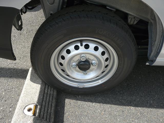 ハイゼットカーゴＤＸキーレスエントリー　スモークガラス　走行距離７９７ｋｍ（福岡県）の中古車