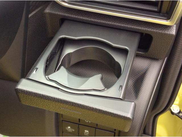 ロッキープレミアムＧ　ＨＥＶアルミホイール　スモークガラス　セキュリティアラーム　キーフリーシステム　走行距離２７３ｋｍ（福岡県）の中古車