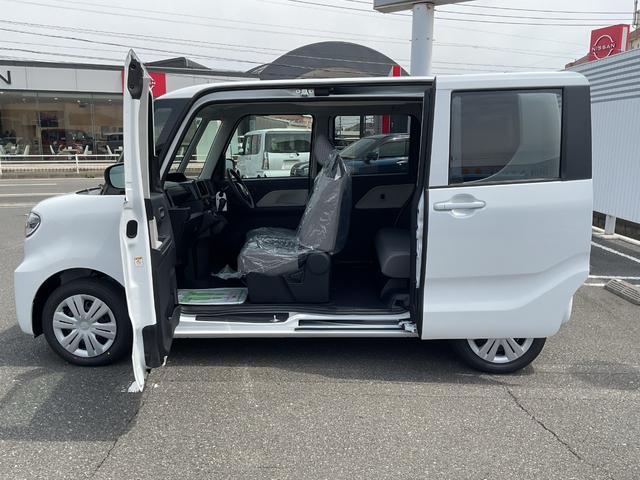 タントＬＲ７年式　届出済未走行車　ステアリングスイッチバックカメラ付き　４ｋｍ（福岡県）の中古車