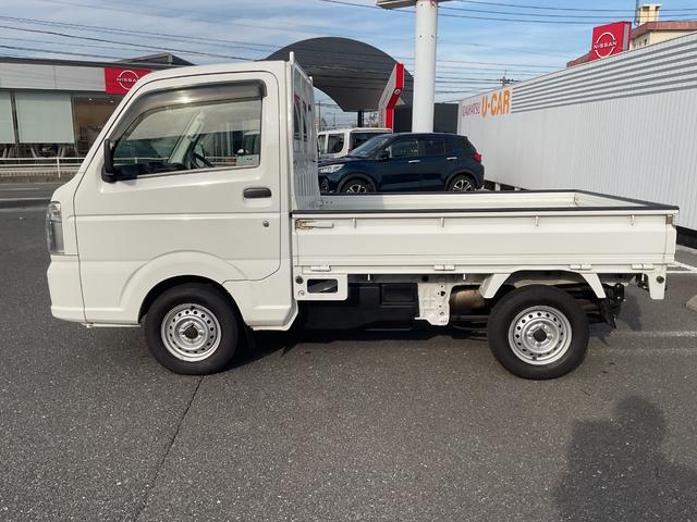 キャリイトラックＫＣエアコン・パワステＡＭ／ＦＭラジオ・５ＭＴ（福岡県）の中古車