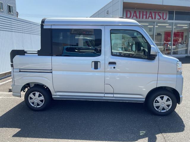 ハイゼットカーゴデッキバンＧ衝突回避支援ブレーキ・両側スライドドア（福岡県）の中古車