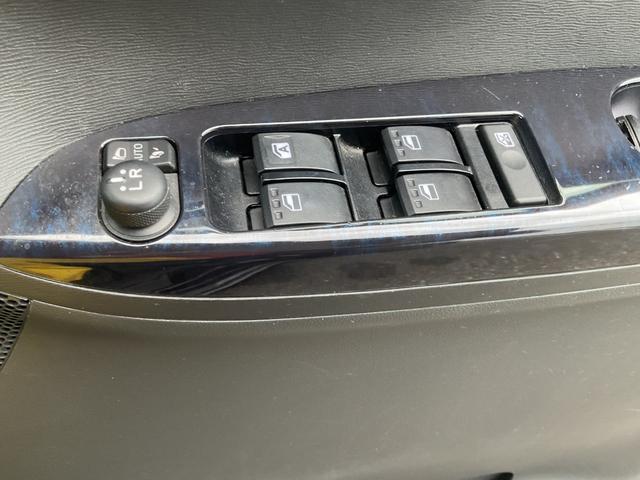 タントカスタムRS トップエディションSAIII衝突回避支援ブレーキ・両側電動スライドドア(福岡県)の中古車