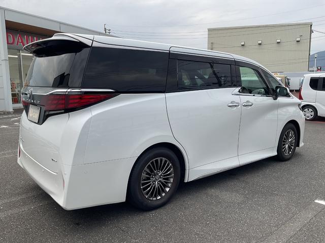 アルファードハイブリッドエグゼクティブラウンジハイブリッド 2.5 エグゼクティブラウンジ プラチナホワイトパール(福岡県)の中古車