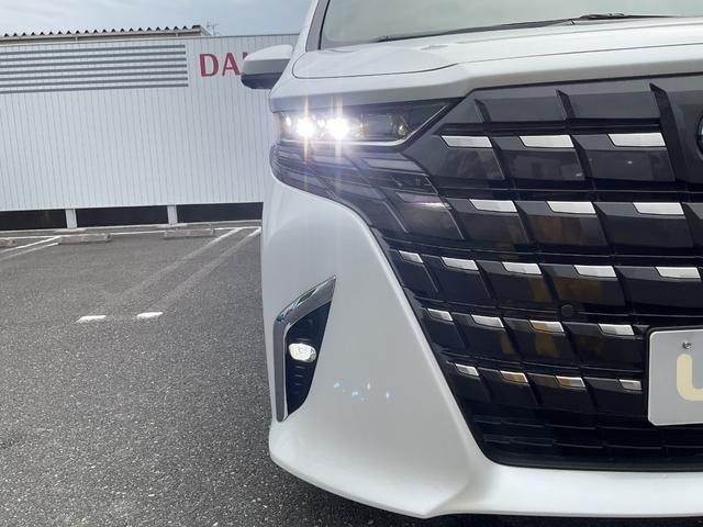 アルファードハイブリッドエグゼクティブラウンジハイブリッド　２．５　エグゼクティブラウンジ　プラチナホワイトパール（福岡県）の中古車