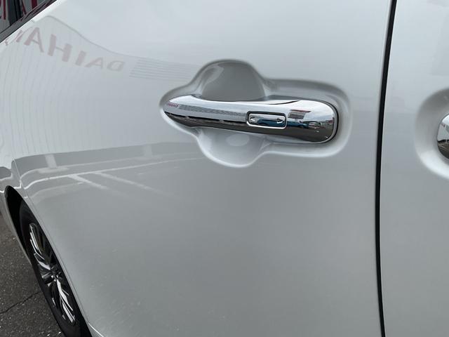 アルファードハイブリッドエグゼクティブラウンジハイブリッド　２．５　エグゼクティブラウンジ　プラチナホワイトパール（福岡県）の中古車