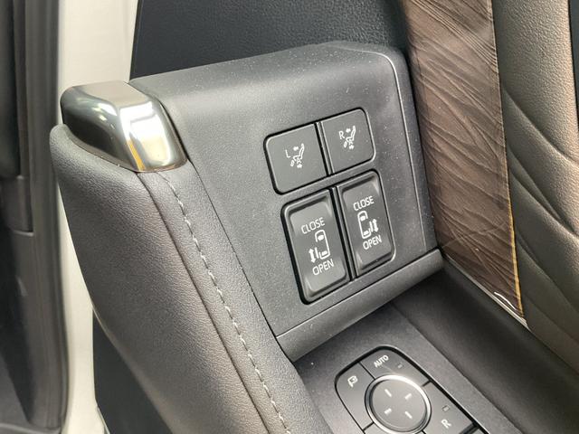 アルファードハイブリッドエグゼクティブラウンジハイブリッド　２．５　エグゼクティブラウンジ　プラチナホワイトパール（福岡県）の中古車