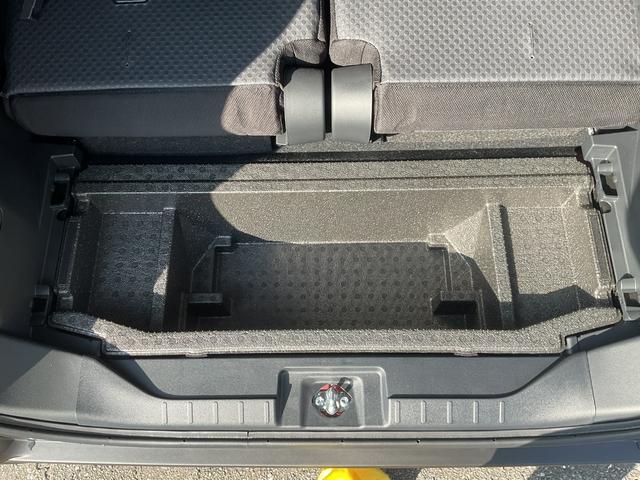 タントファンクロスターボ衝突回避支援ブレーキ・両側電動スライドドア(福岡県)の中古車