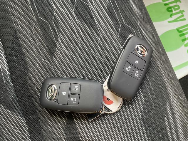 タントファンクロスターボ衝突回避支援ブレーキ・両側電動スライドドア(福岡県)の中古車