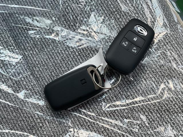 ムーヴキャンバスストライプスG衝突回避支援機能 電動パーキングブレーキ キーフリー 両側パワースライドドア(福岡県)の中古車