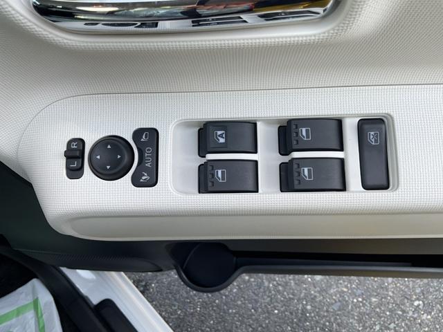 ムーヴキャンバスストライプスＧ衝突回避支援機能　両側パワースライドドア　電動パーキングブレーキ　キーフリー（福岡県）の中古車