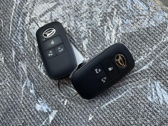 ムーヴキャンバスストライプスＧ衝突回避支援機能　両側パワースライドドア　電動パーキングブレーキ　キーフリー（福岡県）の中古車