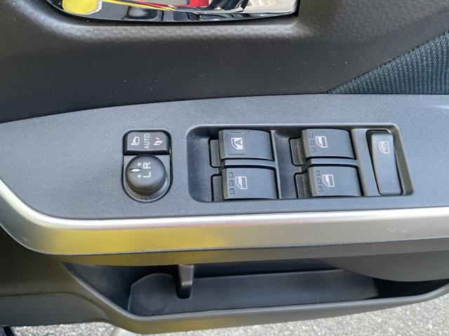 トールカスタムＧ　ターボ衝突回避支援ブレーキ・両側電動スライドドア・ＬＥＤヘッドライト・電動格納ミラー（福岡県）の中古車