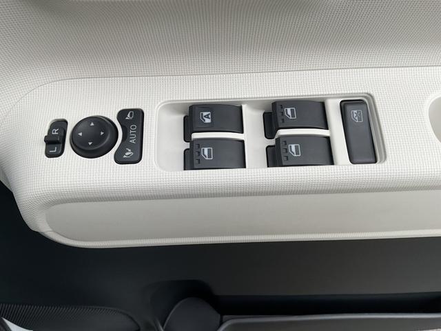 ムーヴキャンバスストライプスＧ衝突回避支援機能　電動パーキングブレーキ　両側パワースライドドア（福岡県）の中古車