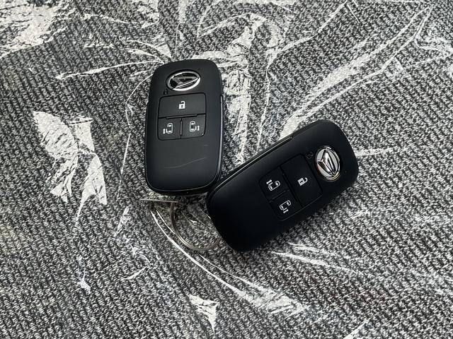 ムーヴキャンバスストライプスＧ衝突回避支援機能　電動パーキングブレーキ　両側パワースライドドア（福岡県）の中古車