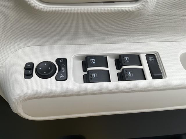 ムーヴキャンバスストライプスＸ衝突回避支援機能　電動パーキングブレーキ　両側パワースライドドア（福岡県）の中古車