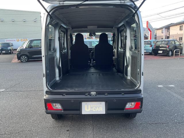 ハイゼットカーゴＤＸデラックス　ＣＶＴ　両側スライドドア　キーレス（福岡県）の中古車