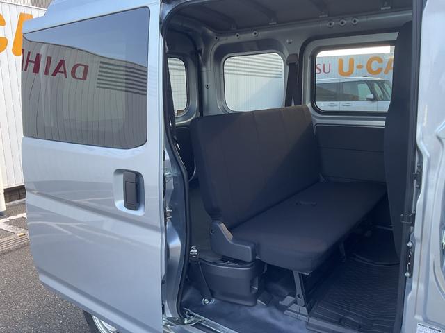 ハイゼットカーゴＤＸデラックス　ＣＶＴ　両側スライドドア　キーレス（福岡県）の中古車