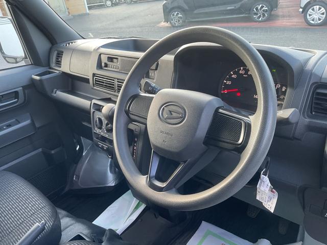 ハイゼットカーゴＤＸデラックス　ＣＶＴ　両側スライドドア　キーレス（福岡県）の中古車