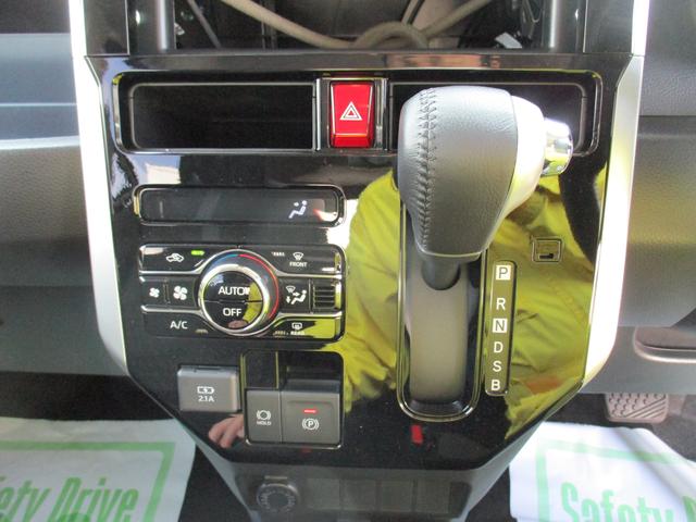 トールカスタムGR5・両側パワースライドドア・プッシュボタンスタート(福岡県)の中古車