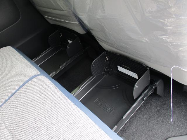 ムーヴキャンバスストライプスＧ両側パワースライドドア　電動パーキングブレーキ　１ｋｍ（福岡県）の中古車
