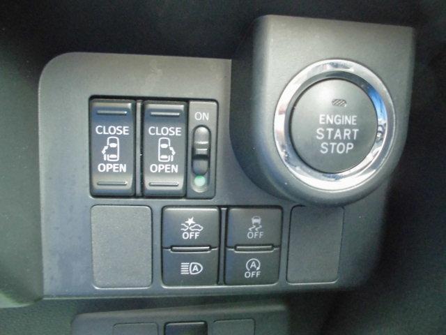 トールカスタムＧ　リミテッド　ＳＡIII両側パワースライドドア　２１４８５ｋｍ（福岡県）の中古車