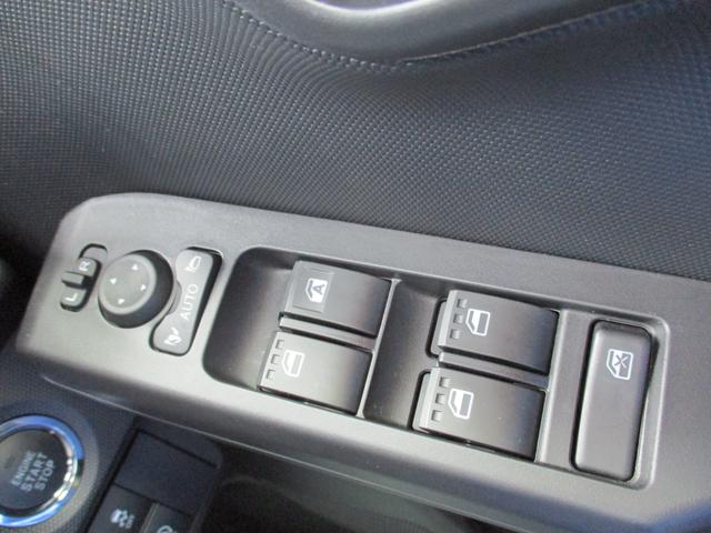 タフトＧ　クロムベンチャー電動パーキングブレーキ付き　２９８０ｋｍ（福岡県）の中古車