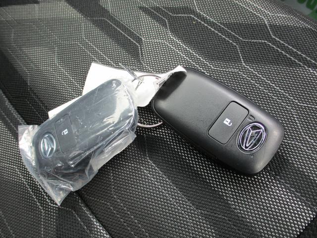 タフトＧ　クロムベンチャー電動パーキングブレーキ付き　２９８０ｋｍ（福岡県）の中古車