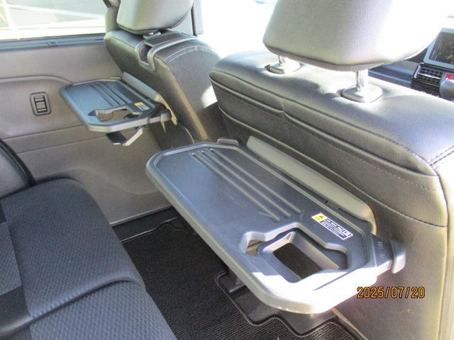 タントカスタムＸＲ６年式　１７．３８８キロ（福岡県）の中古車