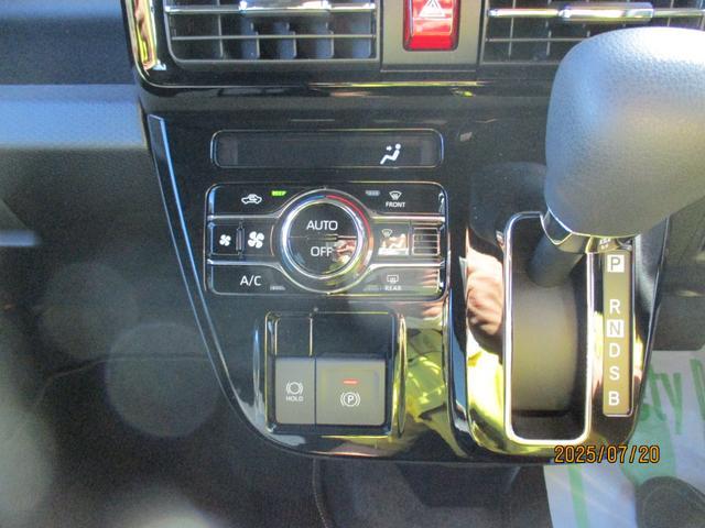 タントカスタムＸＲ６年式　１７．３８８キロ（福岡県）の中古車