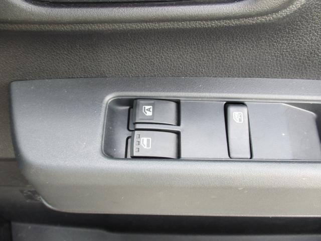 ハイゼットカーゴＤＸＲ７年式　ハイゼットカーゴ　２９３９ｋｍ（福岡県）の中古車