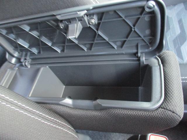 タフトGターボ ダーククロムベンチャーR6年式 社有車UP キーフリー 189km(福岡県)の中古車