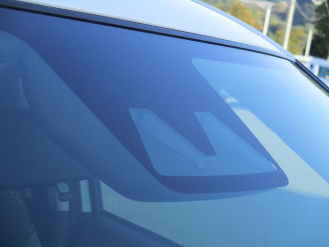 ロッキープレミアムＧ　ＨＥＶＲ６年式　５，５５８ｋｍ（福岡県）の中古車