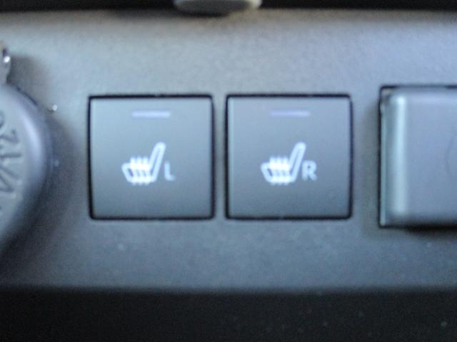 ロッキープレミアムＧ　ＨＥＶＲ６年式　５，５５８ｋｍ（福岡県）の中古車