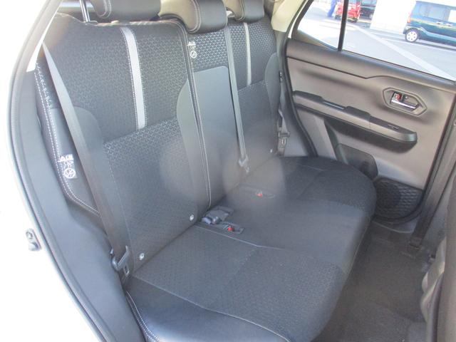 ロッキープレミアムＧ　ＨＥＶＲ６年式　５，５５８ｋｍ（福岡県）の中古車