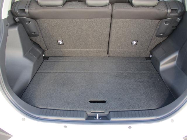 ロッキープレミアムＧ　ＨＥＶＲ６年式　５，５５８ｋｍ（福岡県）の中古車