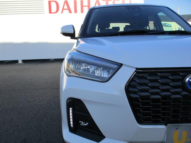 ロッキープレミアムＧ　ＨＥＶＲ６年式　５，５５８ｋｍ（福岡県）の中古車