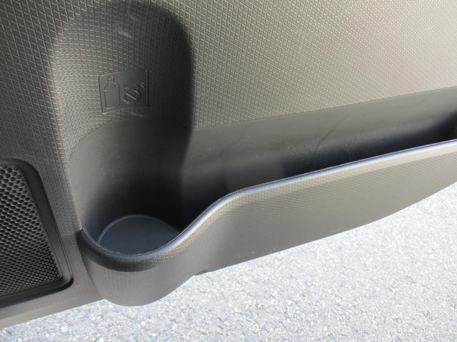 タントカスタムＸＲ７年式　左右パワースライドドア　５．６６８ｋｍ（福岡県）の中古車