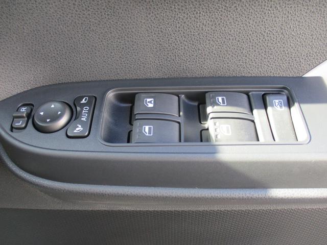 タントＸリミテッドＲ７年式　届出済み未使用車　キーフリー　３ｋｍ（福岡県）の中古車