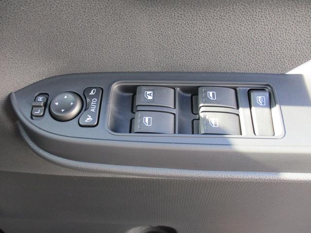 タントＸＲ７年式　届出済み未使用車　キーフリー　５ｋｍ（福岡県）の中古車