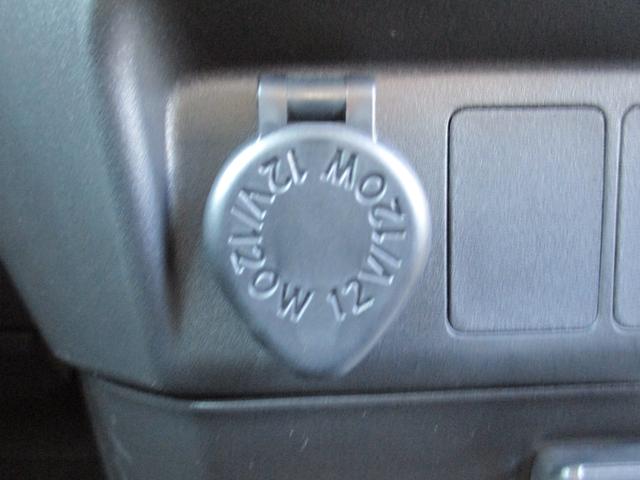 トールシートリフト G UGPR4年式 シートリフト 福祉車両 パワースライドドア 106km(福岡県)の中古車