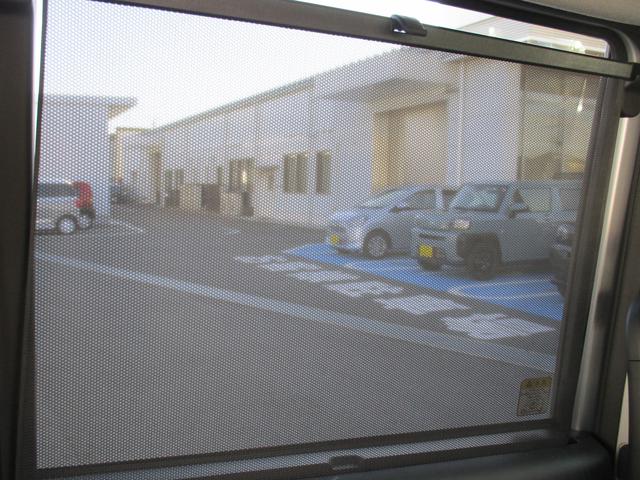 トールシートリフト G UGPR4年式 シートリフト 福祉車両 パワースライドドア 106km(福岡県)の中古車