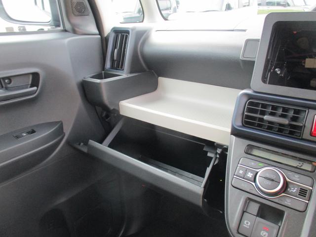 タントＸＲ７年式　届出済み未使用車　キーフリー　４ｋｍ（福岡県）の中古車