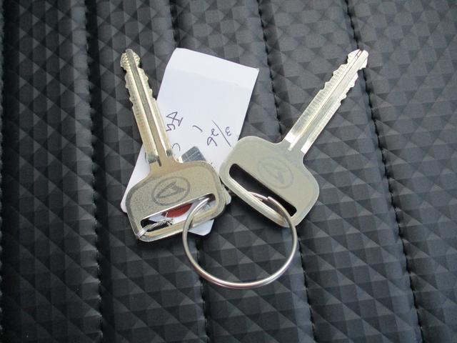 ハイゼットトラックスタンダードCVT車 社有車UP 4WD 283km(福岡県)の中古車