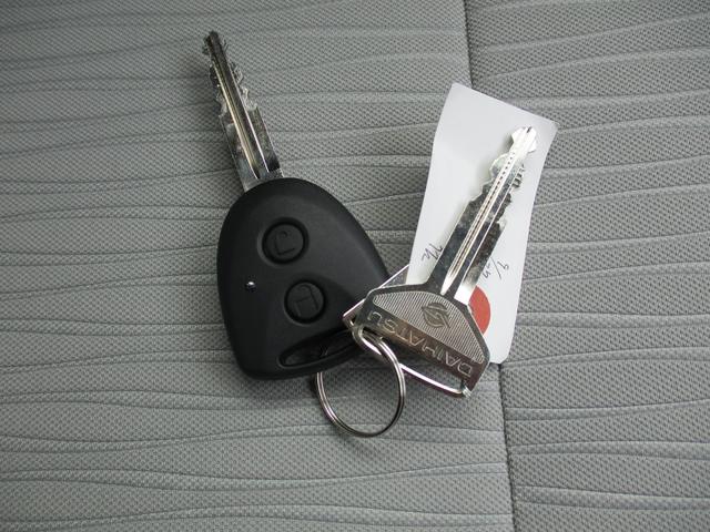 ミライースＸ　ＳＡIIIＲ７年式　ＬＥＤヘッドライト　届け出済み未走行車　２ｋｍ（福岡県）の中古車