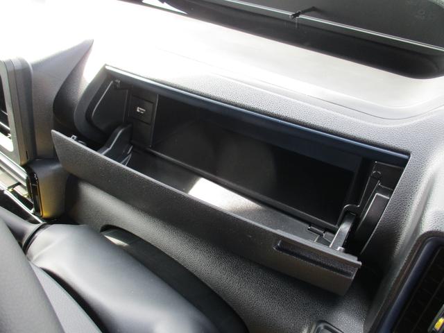 タントカスタムＲＳ両側電動スライドドア　社有車ＵＰ　２１１ｋｍ（福岡県）の中古車