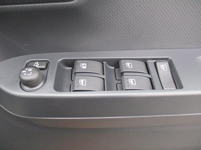 ミライースＸ　ＳＡIIIＲ７年式　届出済み未使用車　キーレス　２ｋｍ（福岡県）の中古車