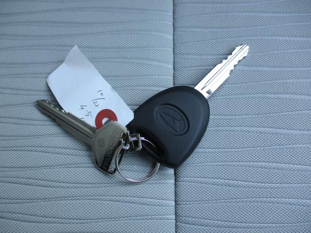 ミライースＬ　ＳＡIIIＲ７年式　届出済み未使用車　キーレス　２ｋｍ（福岡県）の中古車