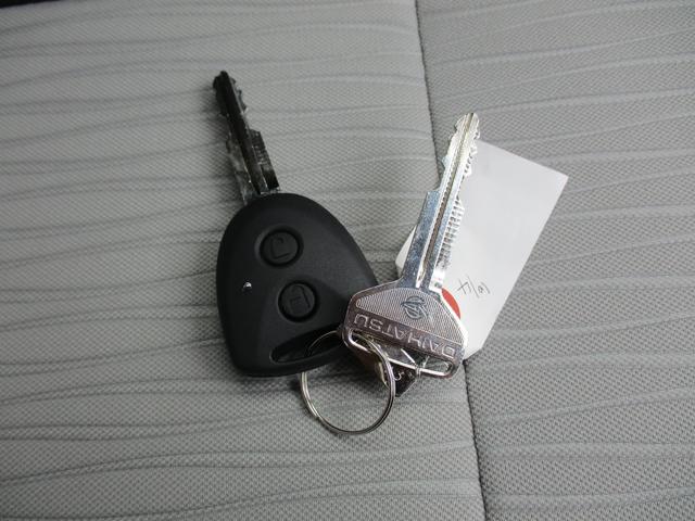 ミライースＸ　ＳＡIIIＲ７年式　届出済み未使用車　キーレス　２ｋｍ（福岡県）の中古車